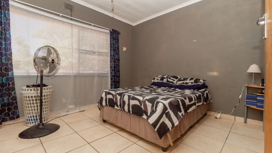 4 Bedroom Property for Sale in Belmont Park Western Cape